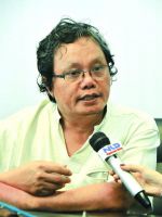Bác sĩ Trương Hữu Khanh: Bình tĩnh khi con trẻ thành F0